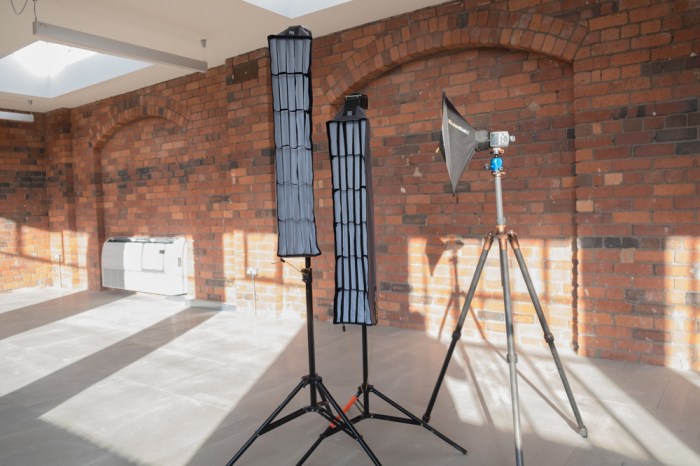 Light Under Tripod Stand: News Photography Essentials