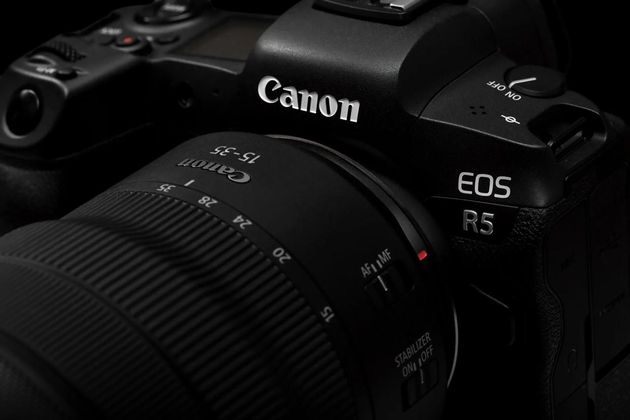 Canon R5 vs R5 Mark II: Which Mirrorless Powerhouse Reigns Supreme?